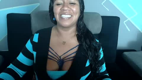 Snapshot of saggil_0385 chatting on 07-10-26, 07:34 saggil_0385 online show from 07-10-26, 07:34
