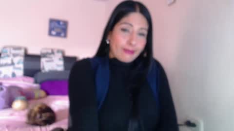Snapshot of sahotlove1 chatting on 02-05-25, 06:15 Karina online show from 02-05-25, 06:15