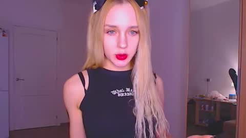 Sofia online show from 01-17-26, 09:29