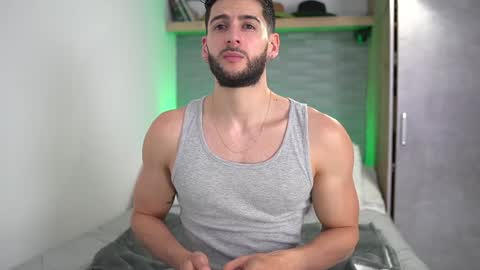 Snapshot of saimonhot1 chatting on 12-26-24, 12:36 saimon online show from 12-26-24, 12:36