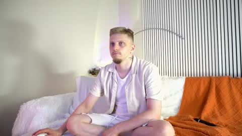 Snapshot of saint__vicious chatting on 09-13-25, 08:08 saint__vicious online show from 09-13-25, 08:08