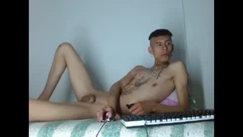 Snapshot of saint_boyy chatting on 01-06-25, 07:52 saint boy online show from 01-06-25, 07:52