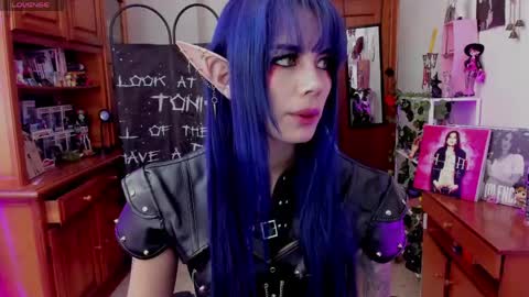    online show from 03-22-26, 10:40