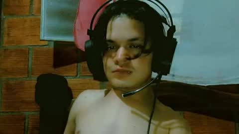 Snapshot of sakukeo6 chatting on 02-03-25, 04:35 sakukeo6 online show from 02-03-25, 04:35