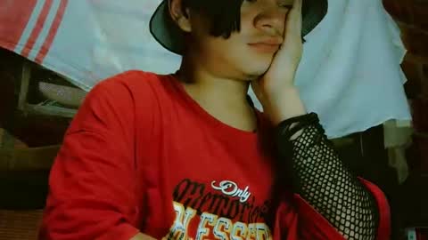 Snapshot of sakukeo6 chatting on 02-07-25, 04:37 sakukeo6 online show from 02-07-25, 04:37