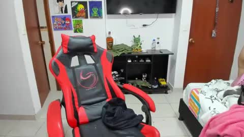 Sakura online show from 12-31-24, 04:14