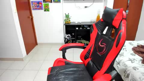 Sakura online show from 01-27-25, 10:27