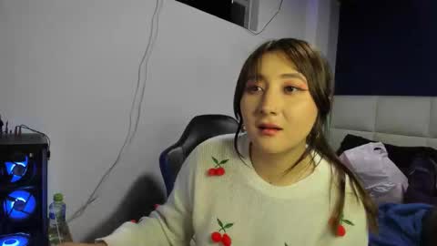 Snapshot of sakura_sunflower29 chatting on 06-02-26, 02:57 Sakura online show from 06-02-26, 02:57