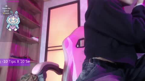 Snapshot of sally23_ chatting on 05-29-26, 02:59 salloy online show from 05-29-26, 02:59