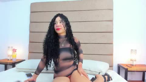 Snapshot of sally_rosses chatting on 02-15-25, 11:50 sally rosses online show from 02-15-25, 11:50