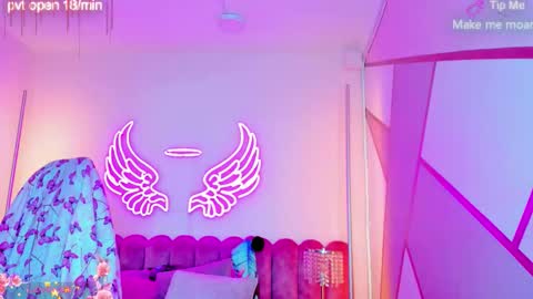 miss Sally online every night from 1am to 8am  Colombia time online show from 03-24-26, 12:10