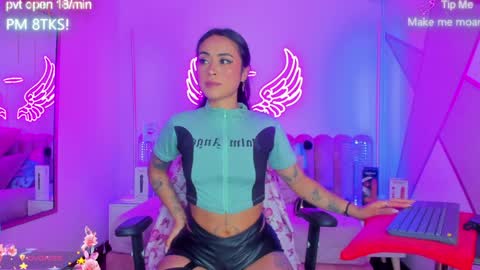 miss Sally online every night from 1am to 8am  Colombia time online show from 04-06-26, 01:01