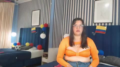 Sallydickinson online show from 06-30-26, 02:18