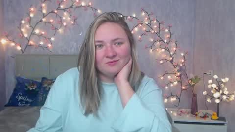 Snapshot of sallyverda chatting on 05-01-26, 12:04 Sally online show from 05-01-26, 12:04