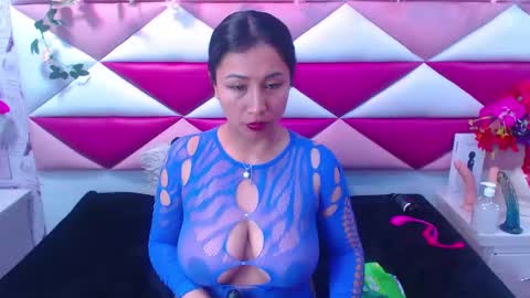 Snapshot of salmasantos chatting on 02-23-25, 03:02 salmasanto online show from 02-23-25, 03:02