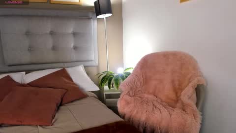 Salo     online show from 03-19-26, 03:38