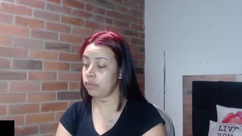 Snapshot of salome__hills chatting on 03-06-25, 07:10 online show from 03-06-25, 07:10