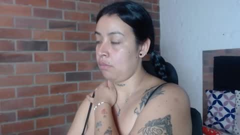 Snapshot of salome__hills chatting on 06-07-26, 04:11 online show from 06-07-26, 04:11
