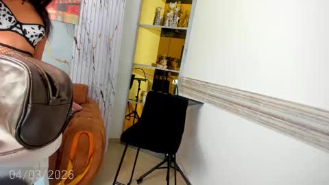 Snapshot of salome_langly chatting on 03-04-26, 12:22 SALOME online show from 03-04-26, 12:22