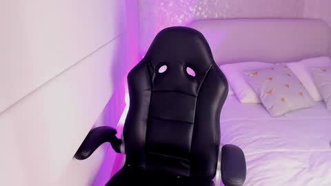 Snapshot of salomee_11 chatting on 01-13-25, 01:56 salo online show from 01-13-25, 01:56