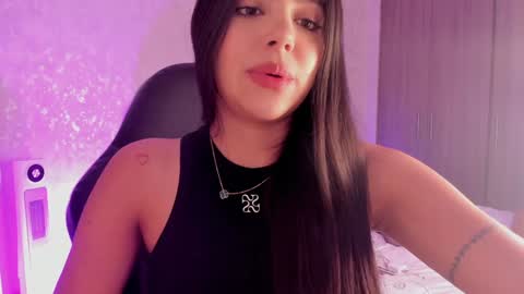 Snapshot of salomee_11 chatting on 02-02-25, 02:06 salo online show from 02-02-25, 02:06