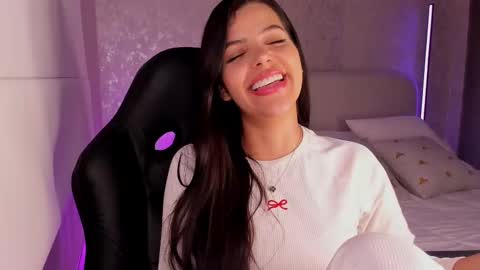 Snapshot of salomee_11 chatting on 02-23-25, 07:33 salo online show from 02-23-25, 07:33