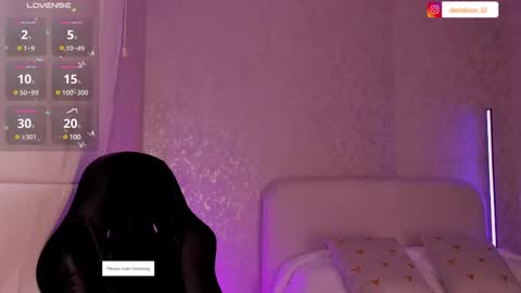 Snapshot of salomee_11 chatting on 03-05-25, 02:36 salo online show from 03-05-25, 02:36