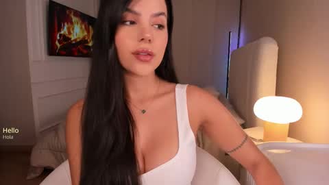 Snapshot of salomee_11 chatting on 10-13-25, 02:55 salo online show from 10-13-25, 02:55