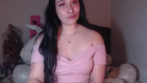 Snapshot of salomefox2 chatting on 02-02-25, 04:37 yenny online show from 02-02-25, 04:37