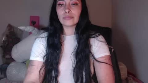 yenny online show from 02-19-25, 07:39