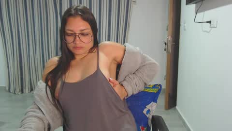 salome online show from 01-26-25, 03:06