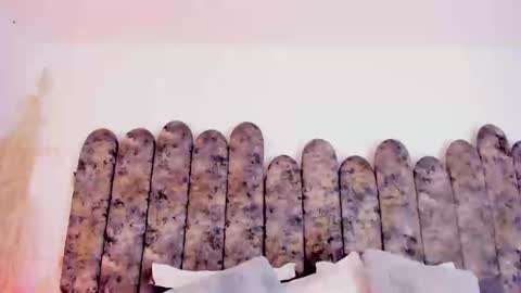 Snapshot of salomesimos1 chatting on 10-12-25, 04:50 Salome online show from 10-12-25, 04:50