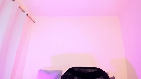 Snapshot of salomesimos1 chatting on 02-23-26, 11:02 Salome online show from 02-23-26, 11:02