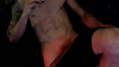 Snapshot of salsbigger chatting on 05-21-26, 07:59 Anthony Deniro online show from 05-21-26, 07:59