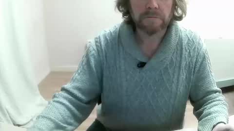 Saltimbanquier  Salt  ou  Banquier  online show from 12-19-24, 02:13