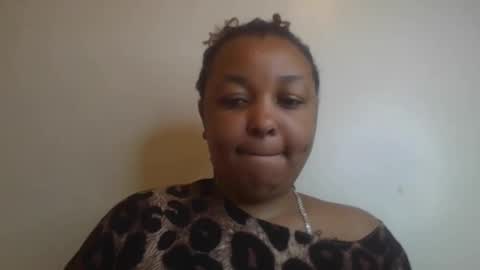 Snapshot of salty_surprise_ chatting on 01-07-25, 09:35 salty_surprise_ online show from 01-07-25, 09:35