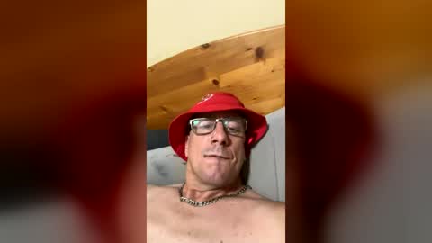 Snapshot of saltydoggy6969 chatting on 06-27-26, 05:01 saltydoggy6969 online show from 06-27-26, 05:01