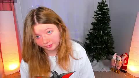 Snapshot of salut_love chatting on 12-08-24, 10:30 Ruby online show from 12-08-24, 10:30