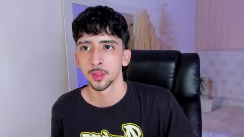 salvatore  online show from 09-26-25, 08:24