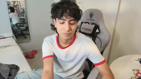 Snapshot of salvatore_montt chatting on 12-02-25, 07:09 salvatore_montt online show from 12-02-25, 07:09