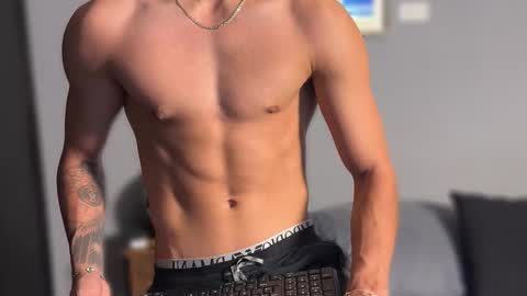 Salvatore online show from 03-02-26, 05:08