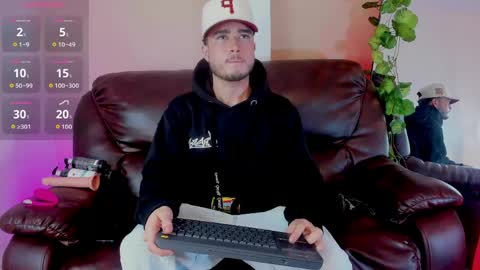 Snapshot of salvattore_muller chatting on 05-24-26, 03:00 Salvatore online show from 05-24-26, 03:00