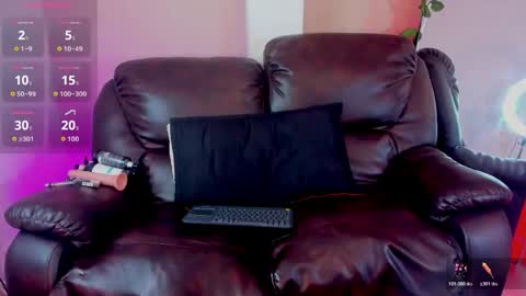 Snapshot of salvattore_muller chatting on 05-30-26, 12:41 Salvatore online show from 05-30-26, 12:41