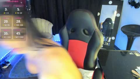 Snapshot of sam_diva chatting on 02-10-25, 02:30 SAM online show from 02-10-25, 02:30