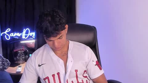 Snapshot of sam_dosantos chatting on 01-22-25, 03:41 llll sammu llll online show from 01-22-25, 03:41