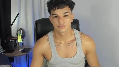 Snapshot of sam_dosantos chatting on 02-12-25, 03:29 llll sammu llll online show from 02-12-25, 03:29