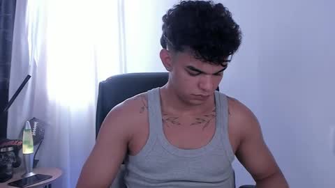 Snapshot of sam_dosantos chatting on 02-12-25, 07:45 llll sammu llll online show from 02-12-25, 07:45