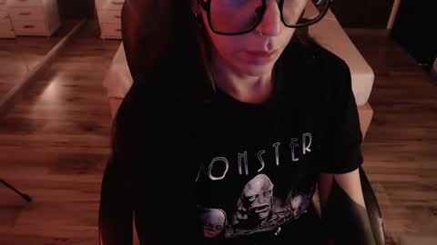 SAM MANSON online show from 10-03-25, 01:30