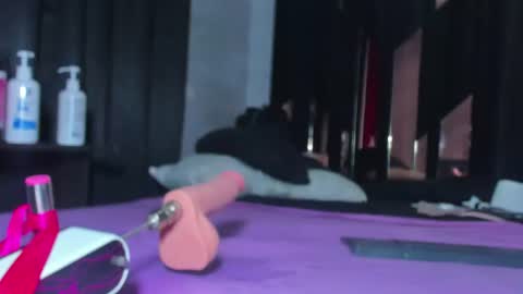 sam_naughty18 online show from 07-02-26, 02:00