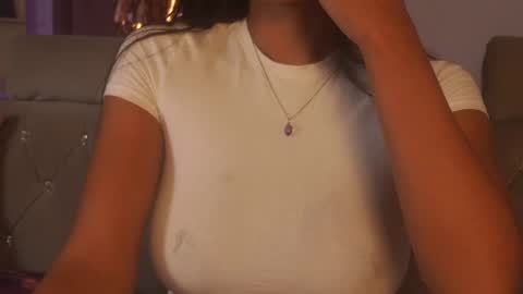 Snapshot of sam_robert17 chatting on 10-07-25, 01:41 Samantha Roberts online show from 10-07-25, 01:41